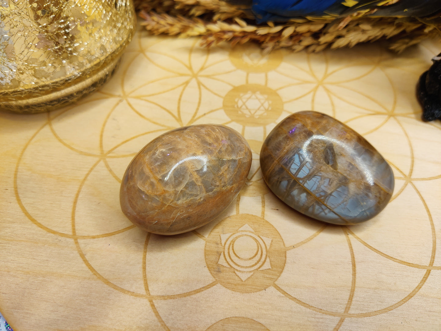 peach moonstone crystal pam stone